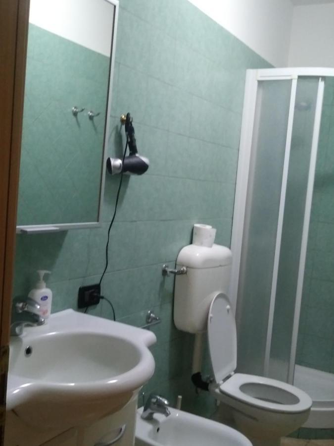 Casa Degli Ulivi Hotel Tivoli Luaran gambar